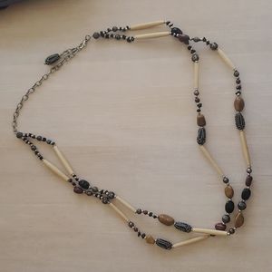 Adjustable beaded necklace